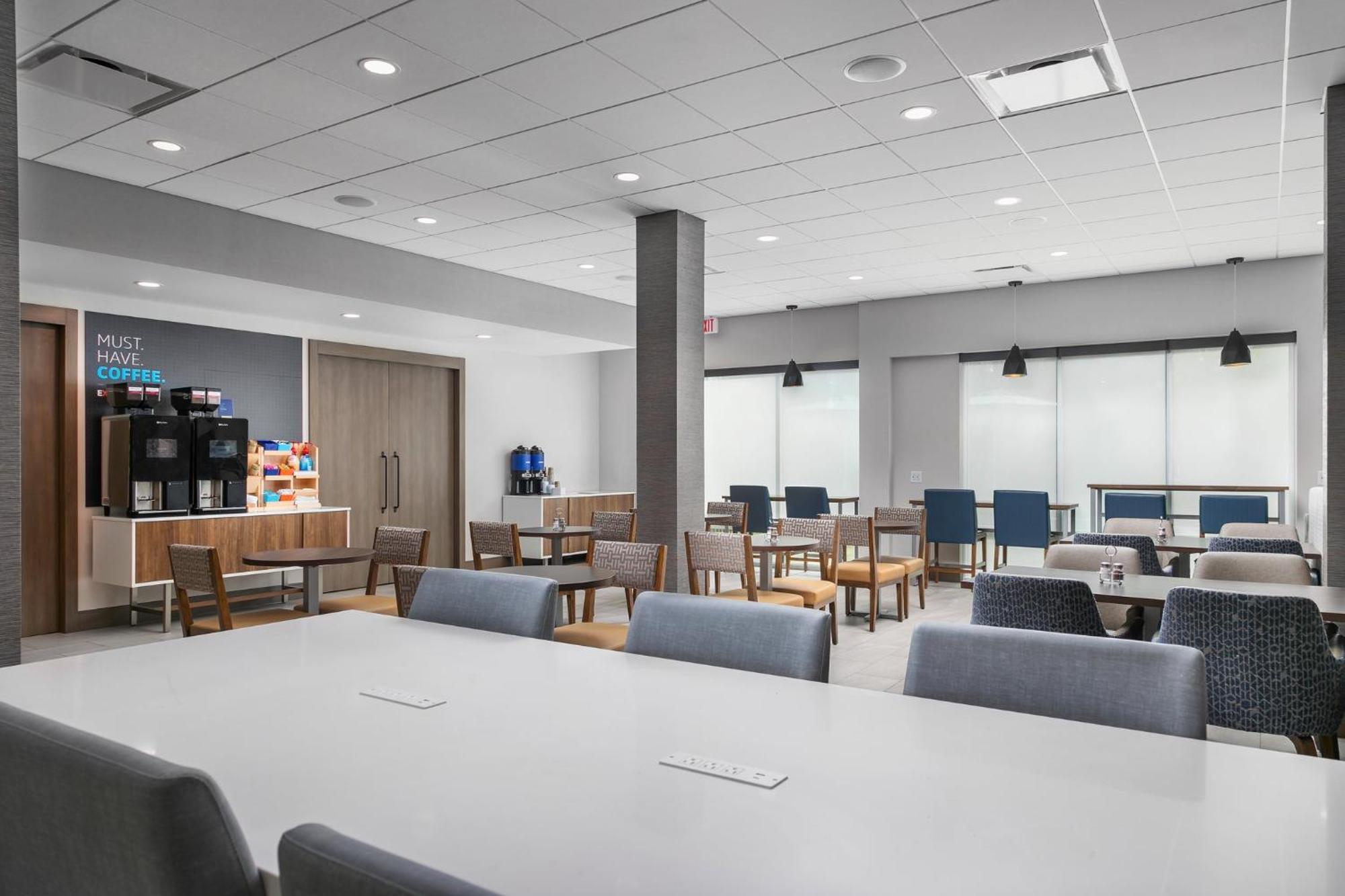 Holiday Inn Express Chattanooga - Hamilton Place Экстерьер фото