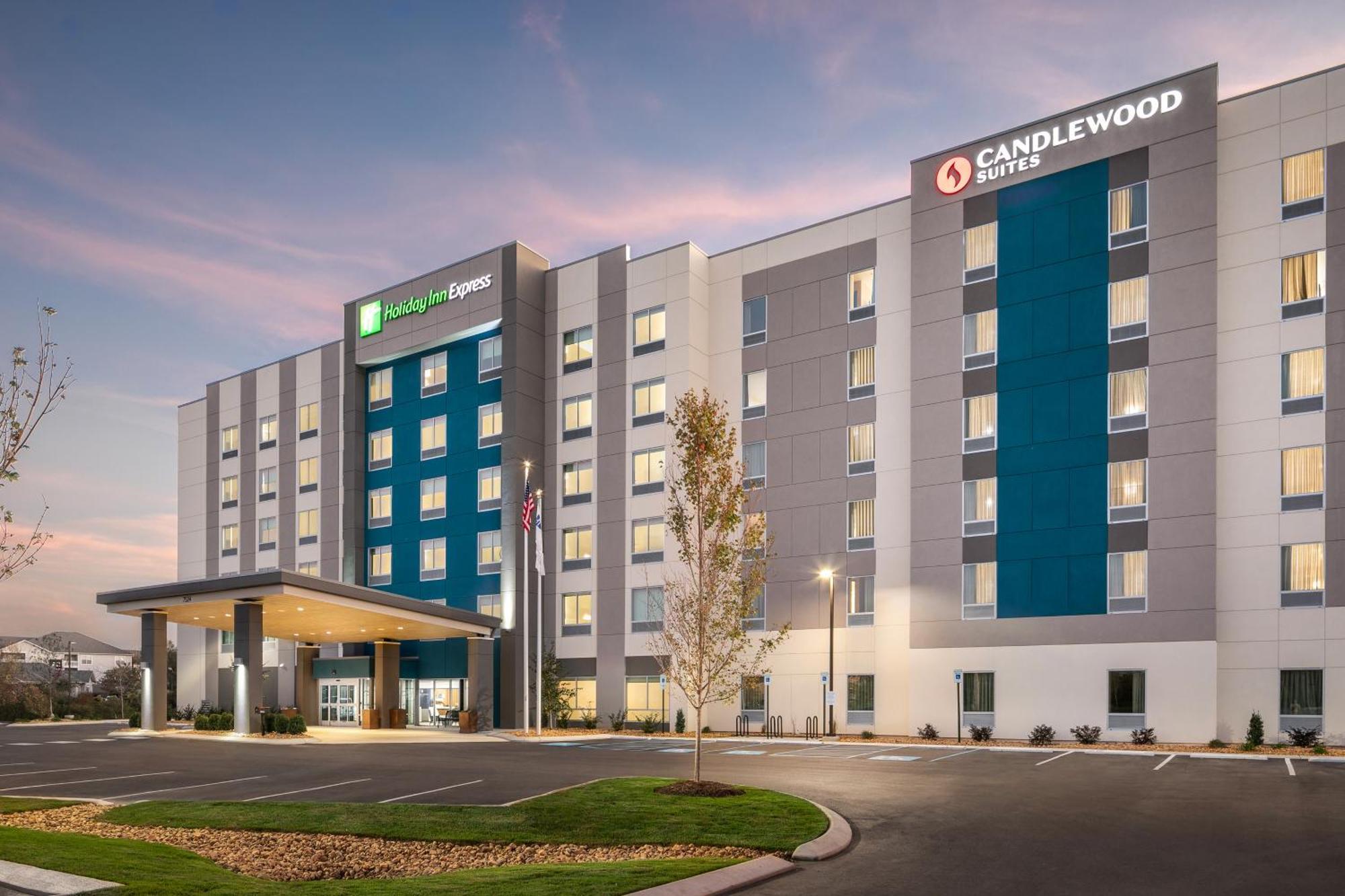 Holiday Inn Express Chattanooga - Hamilton Place Экстерьер фото