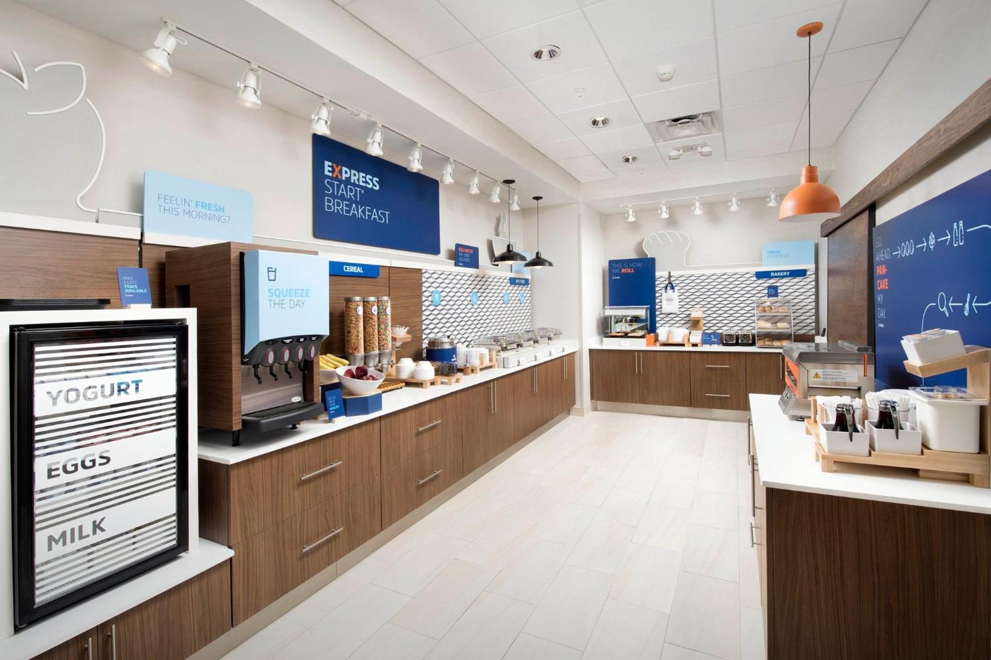 Holiday Inn Express Chattanooga - Hamilton Place Экстерьер фото